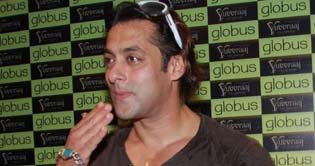 Salman Khan unveils music of Shadow